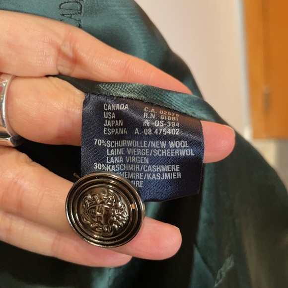 Escada blazer in Forrest green. - Picture 8 of 9